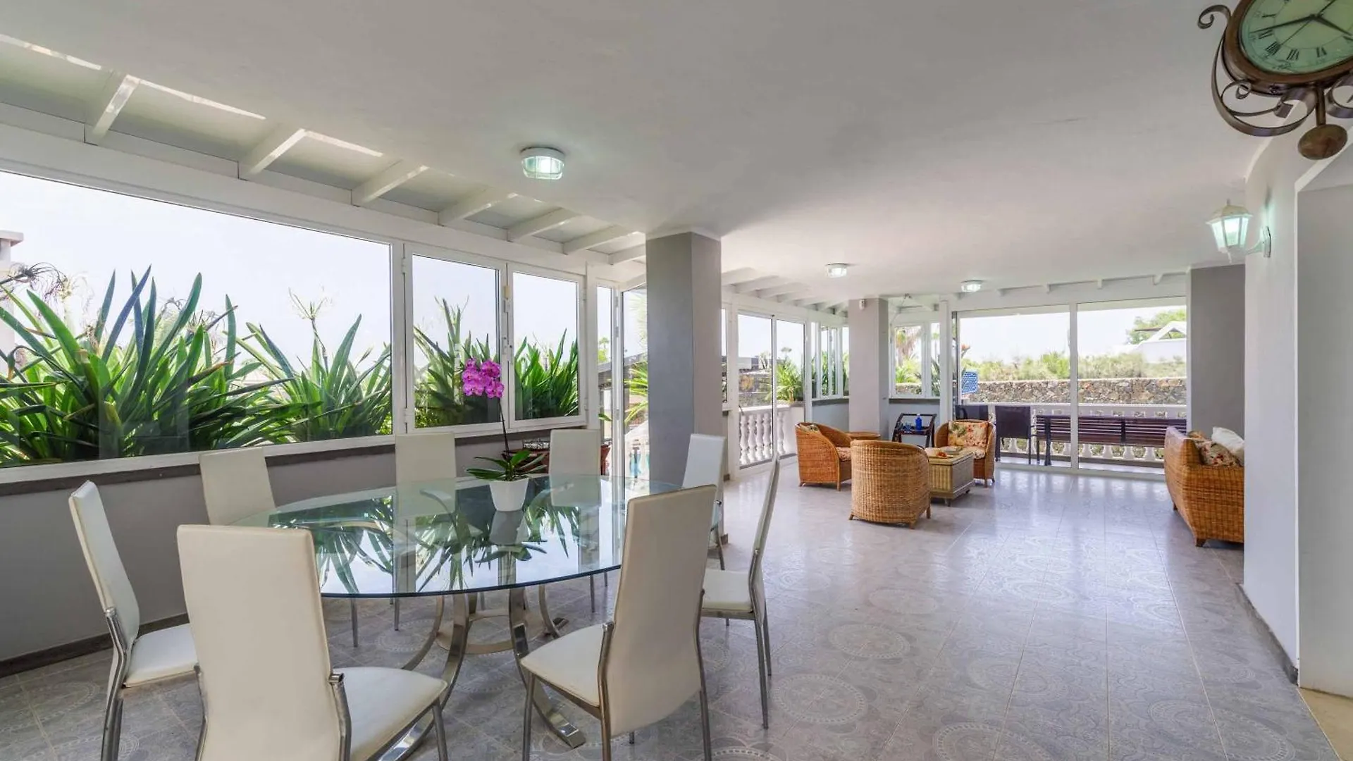 Villa Cervera Puerto del Carmen  0*, Puerto del Carmen (Lanzarote)