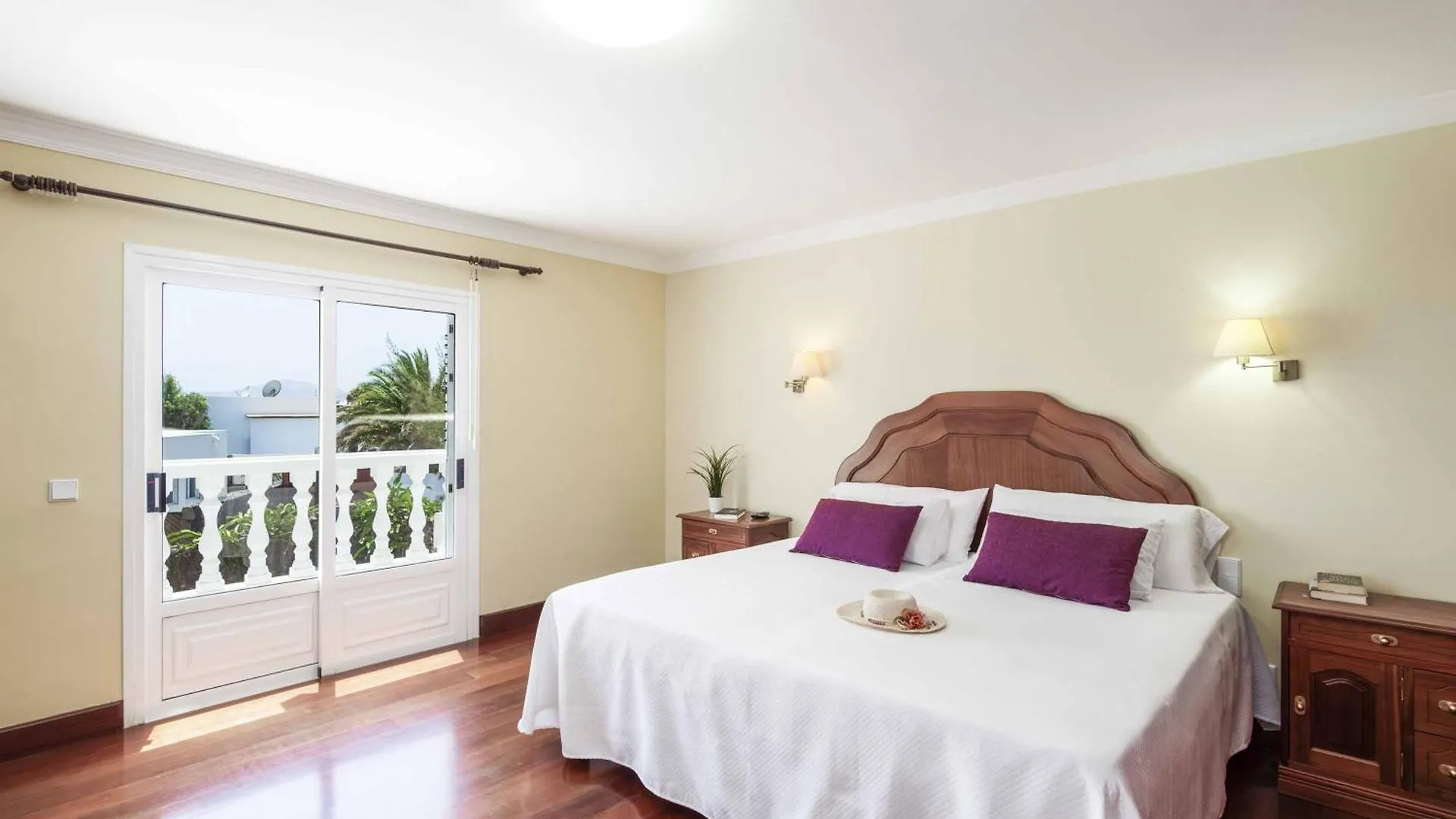 Villa Cervera Puerto del Carmen  0*, Puerto del Carmen (Lanzarote) Espanha